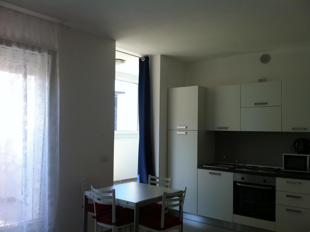 Residence Fanny Rimini Esterno foto